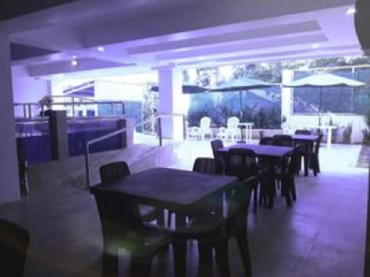 Cherry'S Courtyard Puerto Princesa Exterior photo