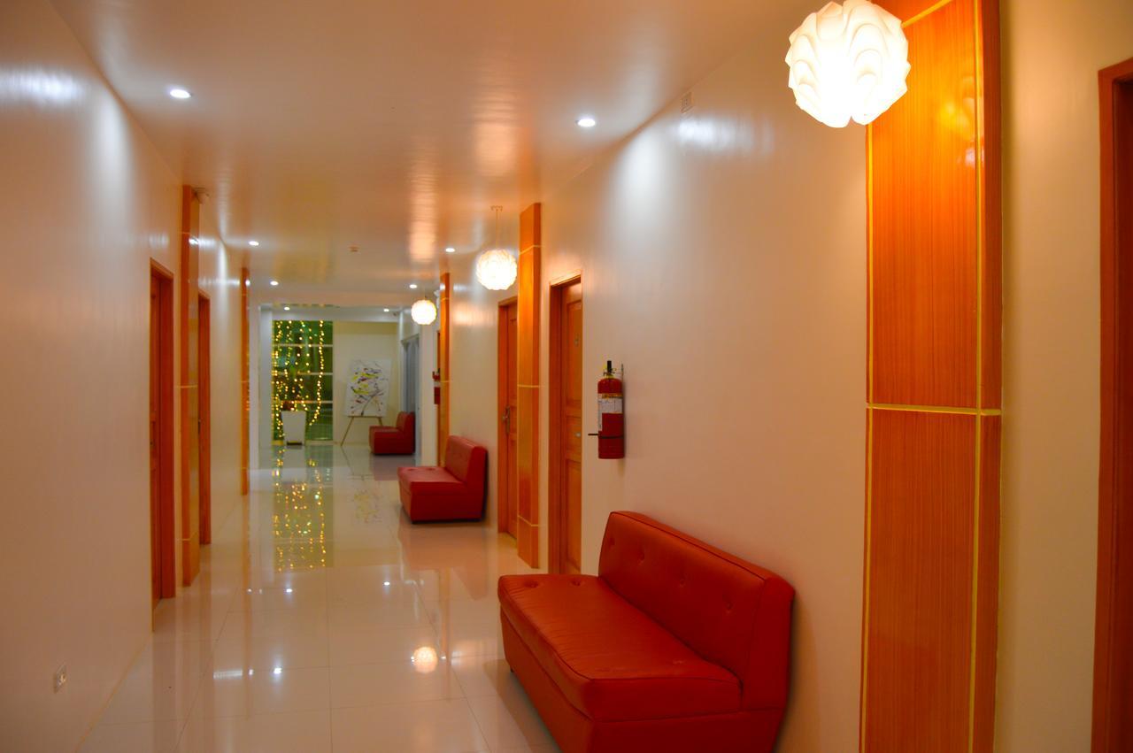Cherry'S Courtyard Puerto Princesa Exterior photo